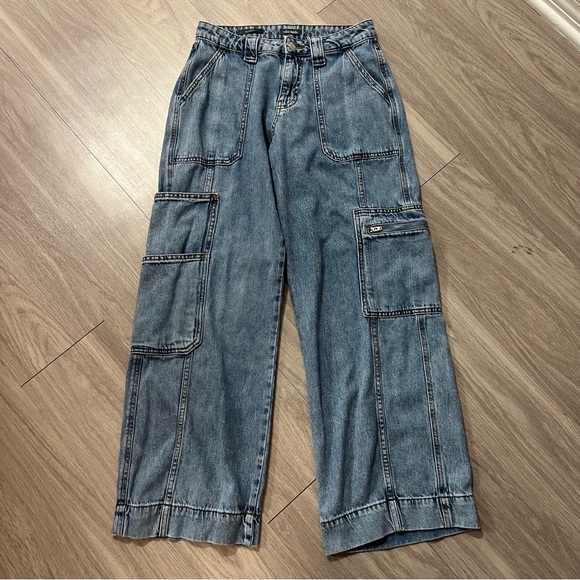 Wild Fable, High Rise Cargo Jeans, Utility, Baggy, Loose Fit | Womens 4R - Picture 4 of 9